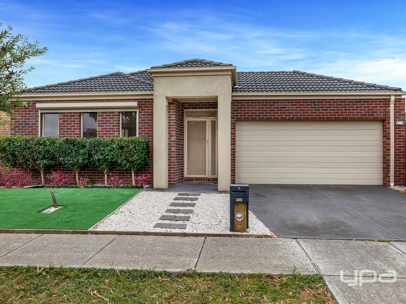 8 Stanthorp Street, Burnside Heights, VIC 3023 - realestate.com.au