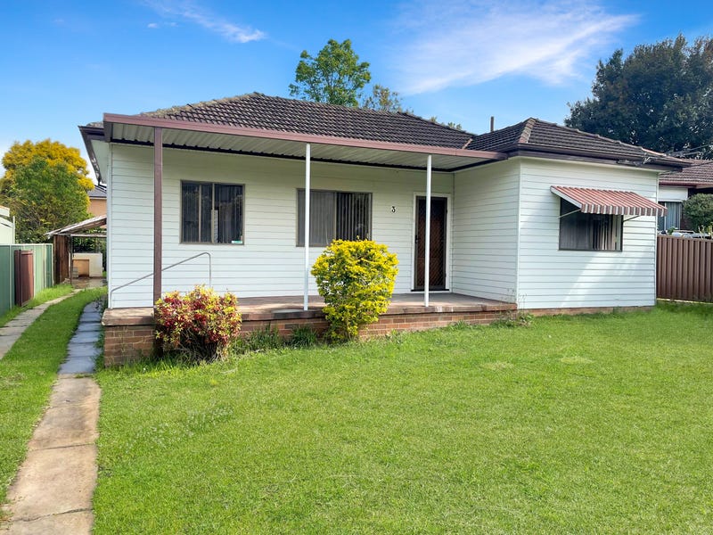 Rental Properties and Real Estate in 7 Wyena Rd, Pendle Hill, NSW 2145