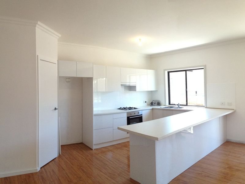 60 Wallace Drive, Craigmore, SA 5114