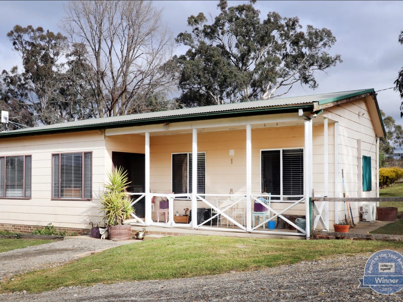 8 Bogolong Street, Bowning, NSW 2582