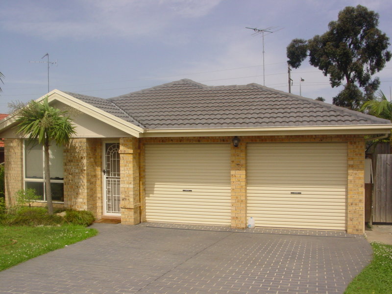 33 Parkridge Cct, Kellyville, NSW 2155 Property Details