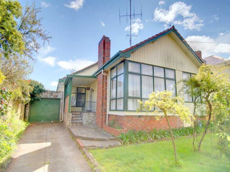 3 Chisholm Street, Soldiers Hill, VIC 3350