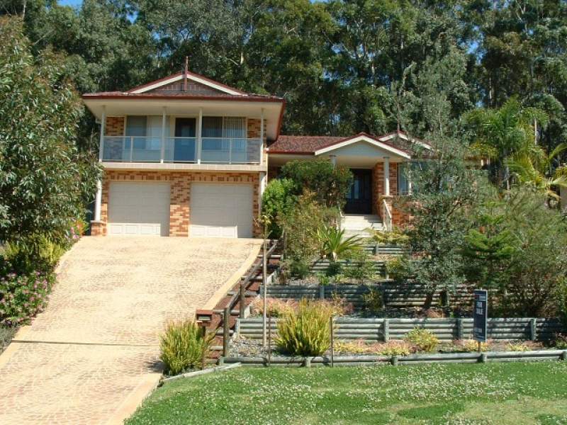 89 Leo Drive, Narrawallee, NSW 2539 Property Details