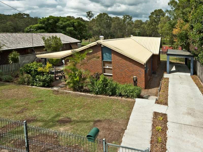 27 Knight Avenue, Silkstone, Qld 4304 Property Details