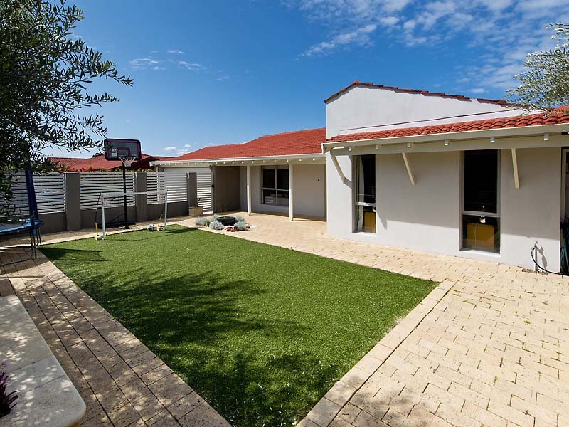 13 Marcus Avenue, Booragoon, WA 6154 Property Details