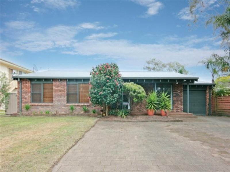 17 Elizabeth Drive, Broulee, NSW 2537 Property Details