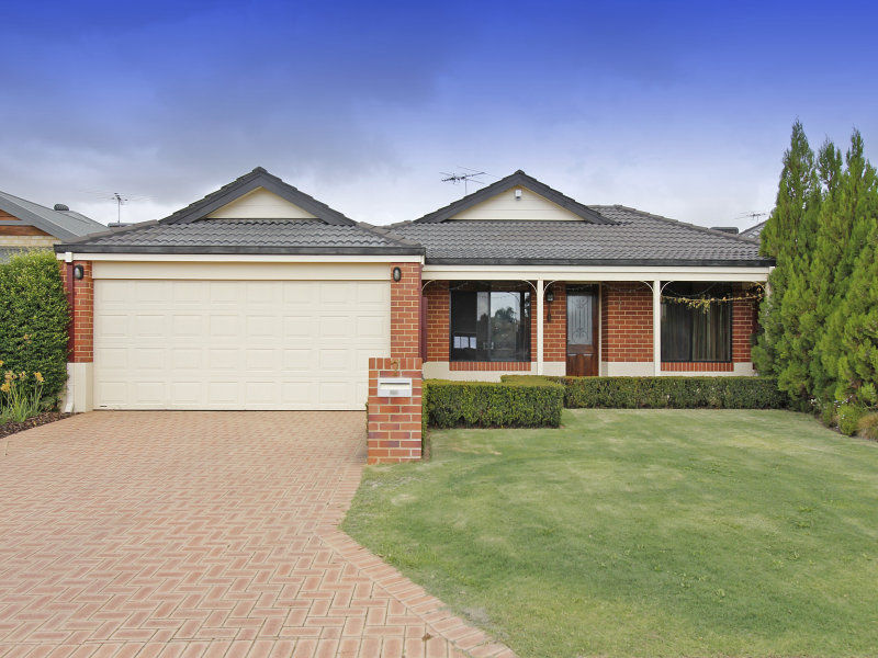 7 Rollo Court, Kinross, WA 6028