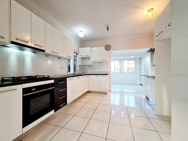 40 Arcadia Street, Merrylands West, NSW 2160