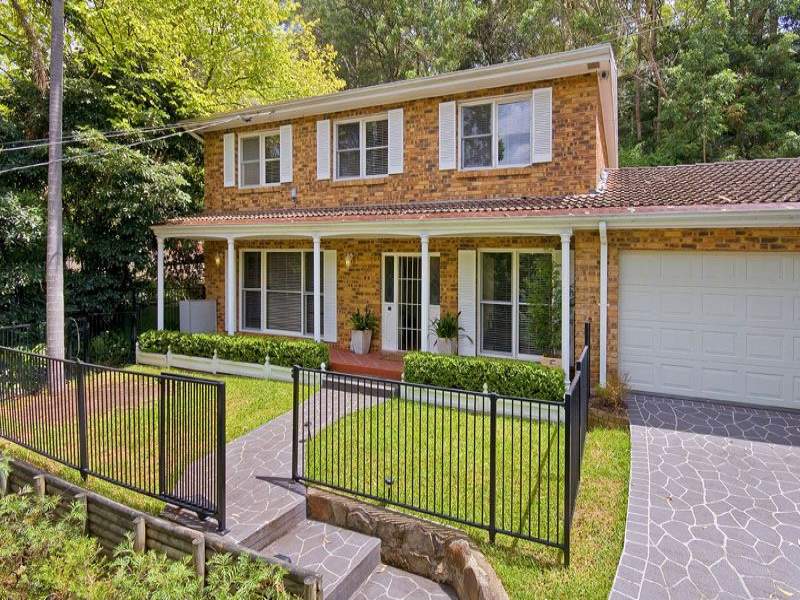 82 Campbell Drive, Wahroonga, NSW 2076 Property Details