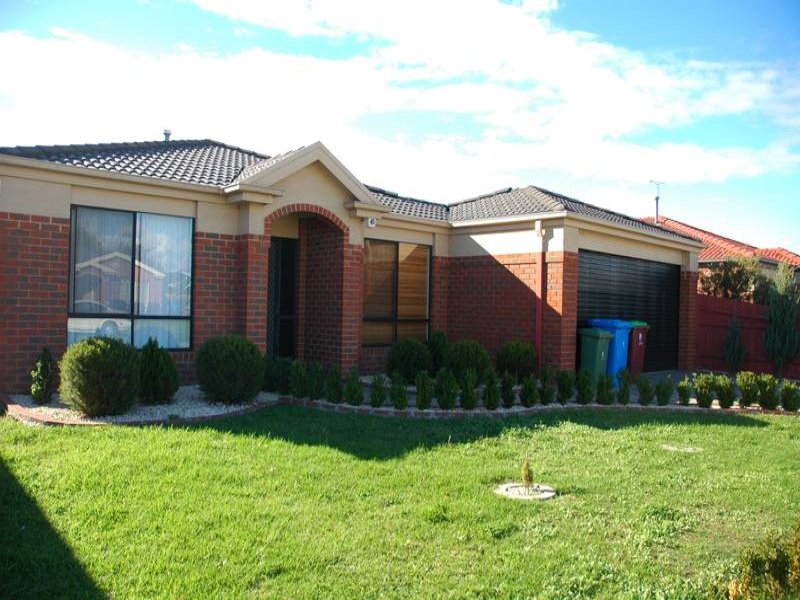 13 Mariner Close, Cranbourne North, Vic 3977