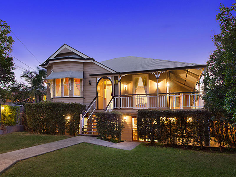 12 Jackson Street, Clayfield, Qld 4011 Property Details