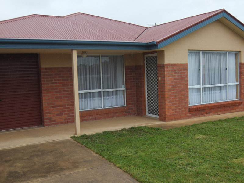 1/14 Cuthbert Avenue, Lenah Valley, TAS 7008