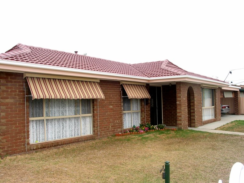 27 Kurrajong Drive, Altona Meadows, VIC 3028