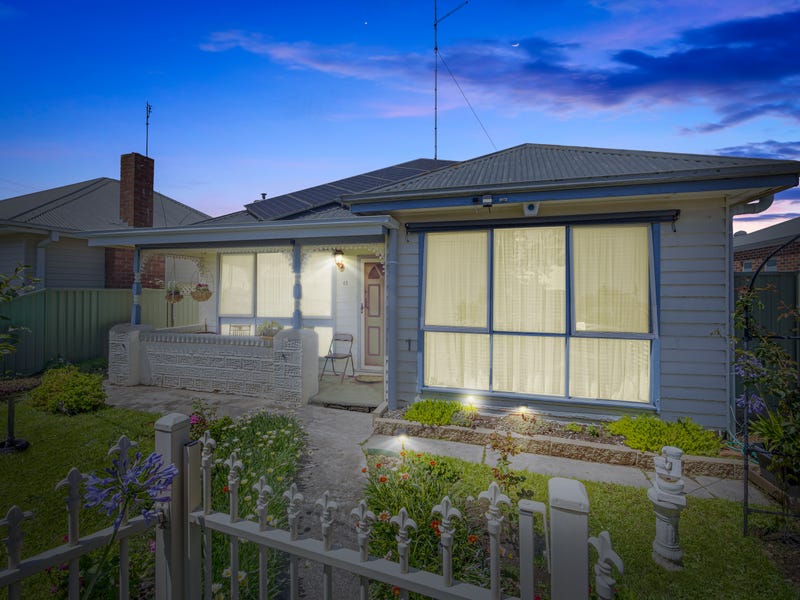 Real Estate & Property for Sale in Ballarat Greater Region, VIC (+4