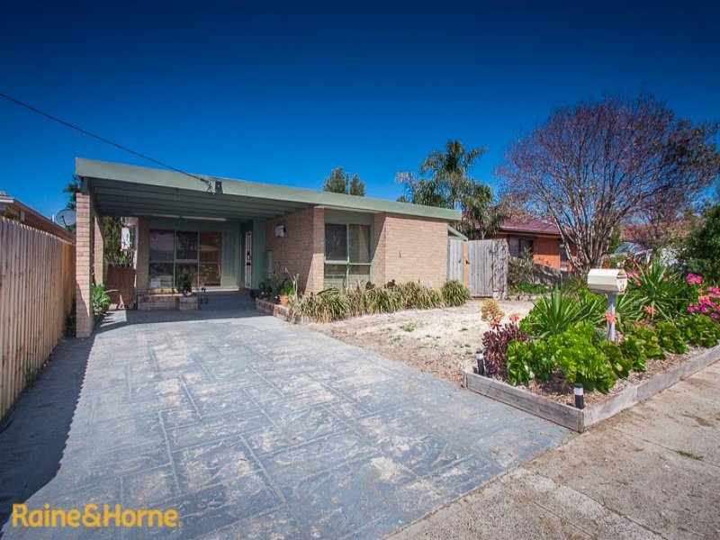 43 Melba Avenue, Sunbury, Vic 3429 Property Details