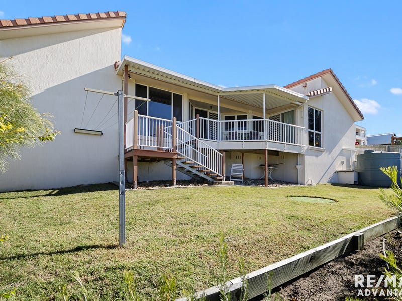 2/136 Carlton Terrace, Manly, QLD 4179