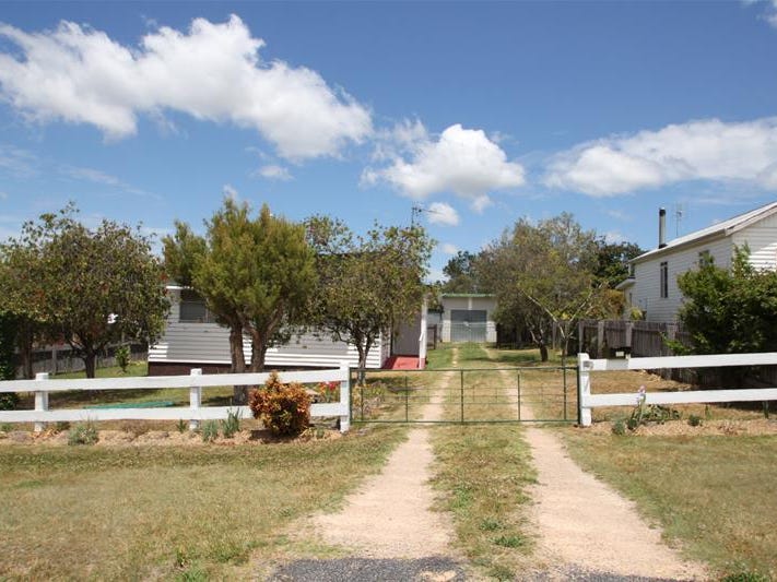 49 Douglas Street, Tenterfield, NSW 2372