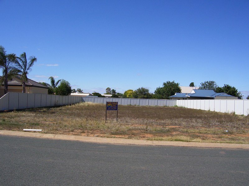 3 Luton Drive, Yarrawonga, VIC 3730