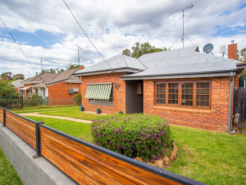148 Larmer Street, Narrandera, NSW 2700