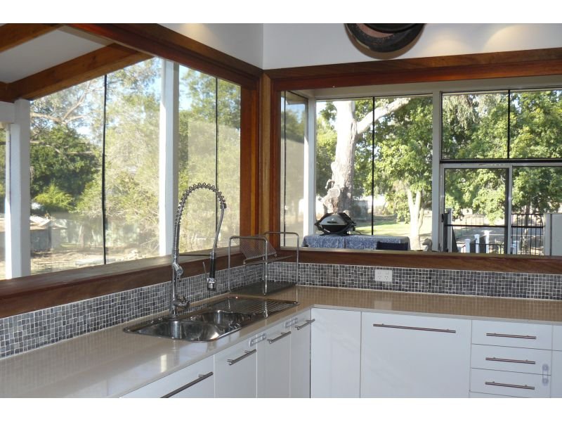 54 Albert Street, Goondiwindi, QLD 4390