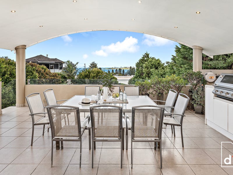 11 Mountain Road, Austinmer, NSW 2515 Property Details