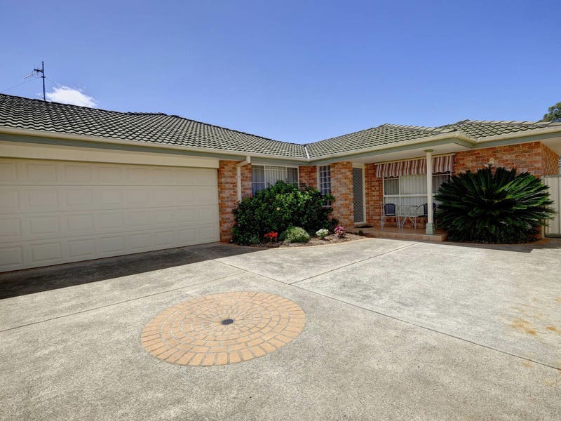 2/120 The Southern Parkway, Forster, NSW 2428 Property Details