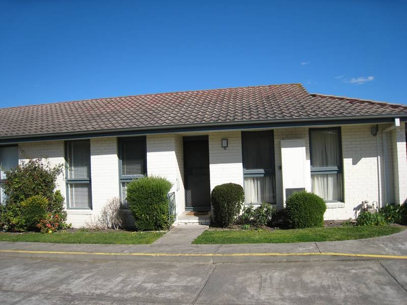 11/51 James Street, Dandenong, Vic 3175 Property Details