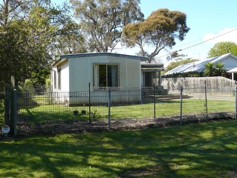 33 Bruce Street, Balnarring, Vic 3926 Property Details