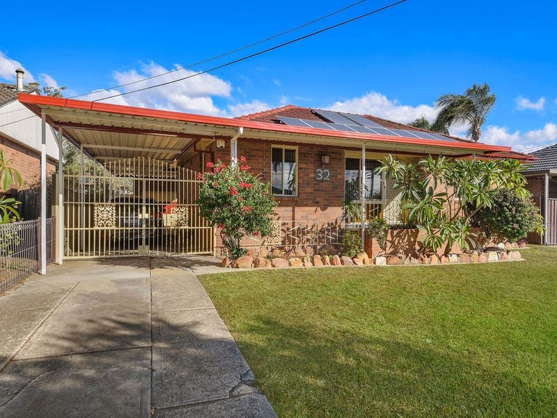 32 Matthew Avenue, Heckenberg, Nsw 2168 - Property Details