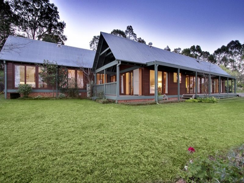 16 East Kurrajong Road, Kurrajong, NSW 2758 Property Details