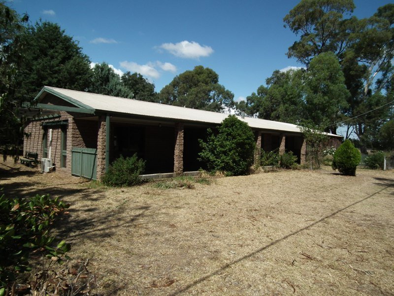 10 Saleyard Road, Avenel, VIC 3664