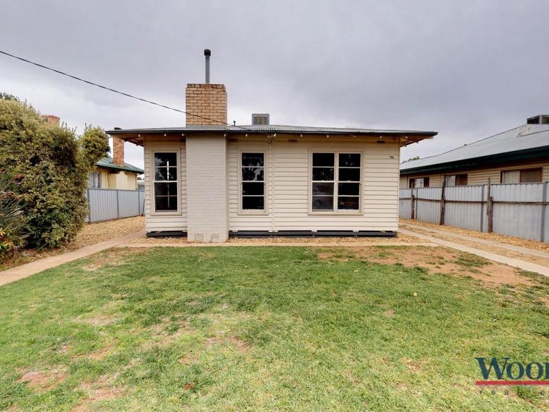 96 Stradbroke Avenue, Swan Hill, VIC 3585