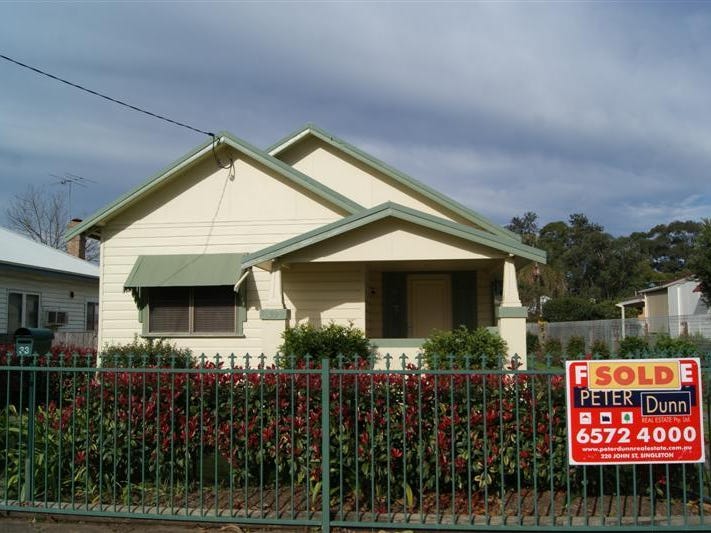 33 Macquarie Street, Singleton, NSW 2330 Property Details