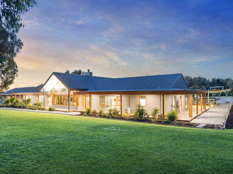 129 Golf Links Drive, Carramar, WA 6031 House for Sale