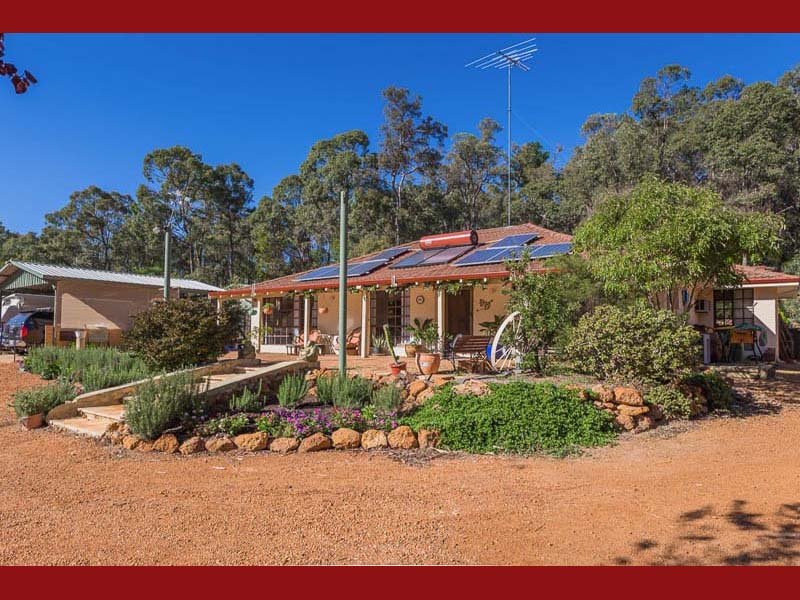 780 Walker Street, Mundaring, WA 6073