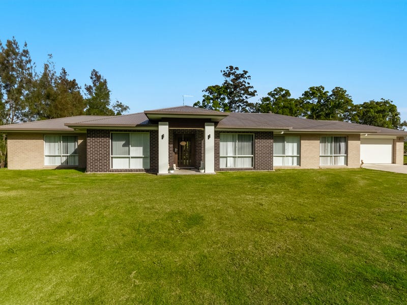 304 Brooms Head Road, Gulmarrad, NSW 2463