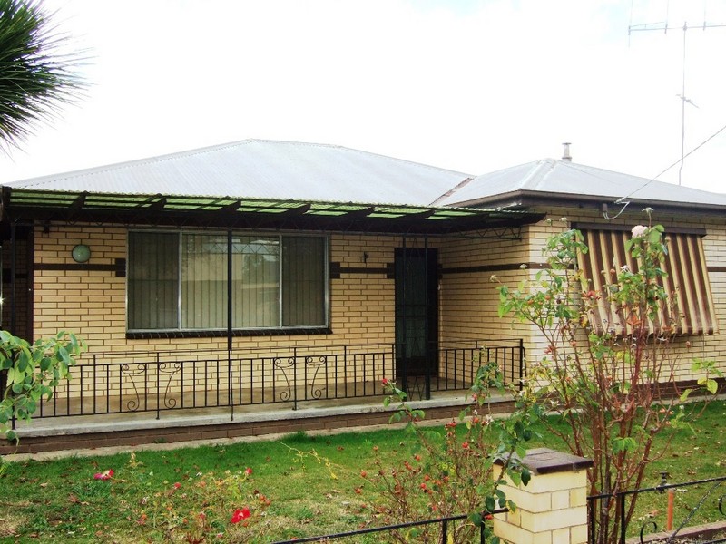 226 Myrtle Street, Myrtleford, VIC 3737