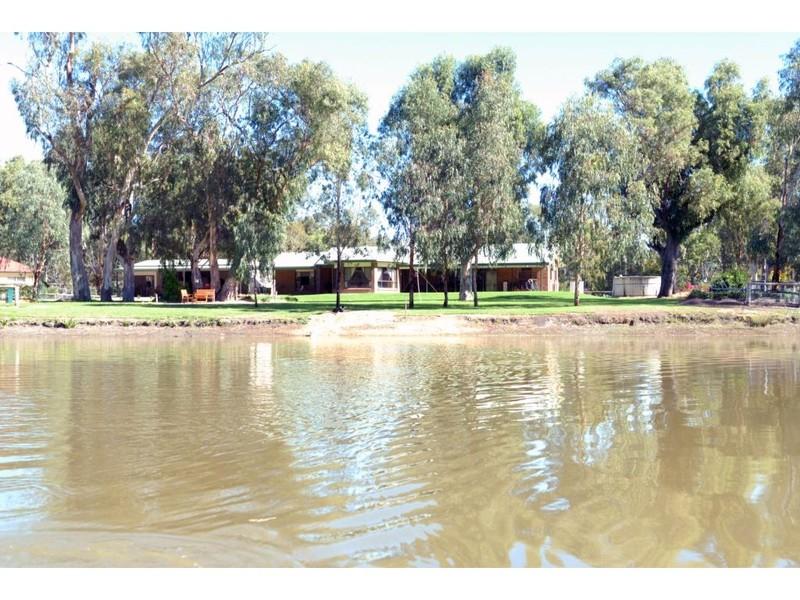 48 Clarkes Road, Goondiwindi, Qld 4390 Property Details