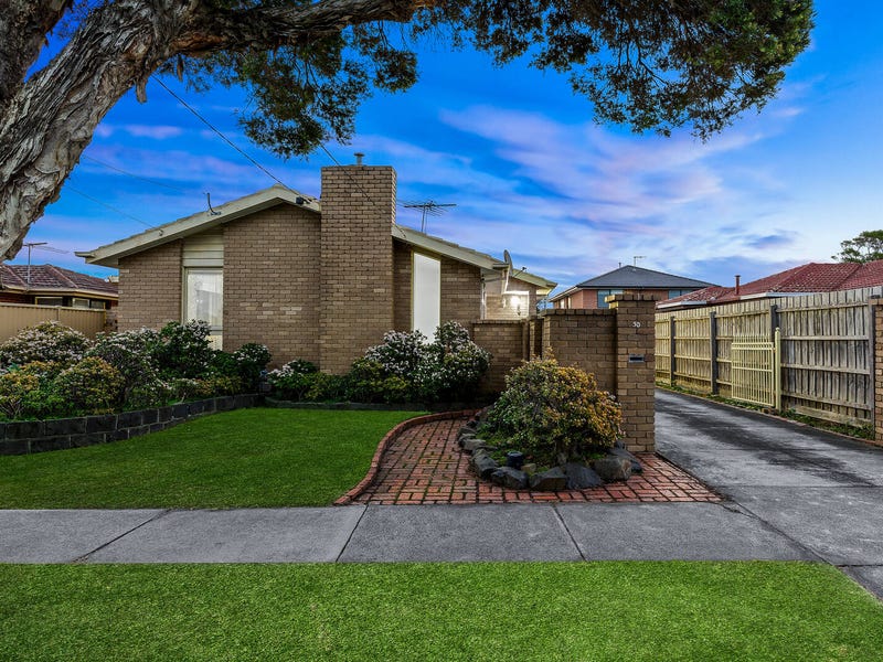 30 Bundeena Avenue, Keysborough, VIC 3173