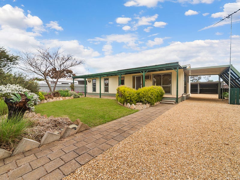 12 CALAROGA STREET, Mallala, SA 5502 Property Details