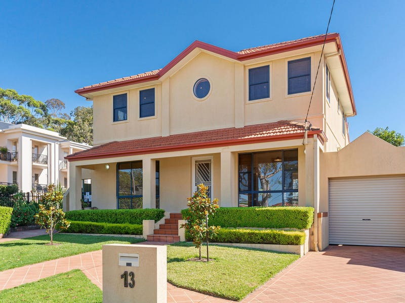 13 Wyralla Road, Yowie Bay, NSW 2228