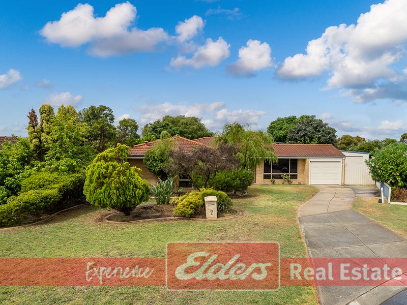 7 Meadow Court Cooloongup WA 6168 realestate com au