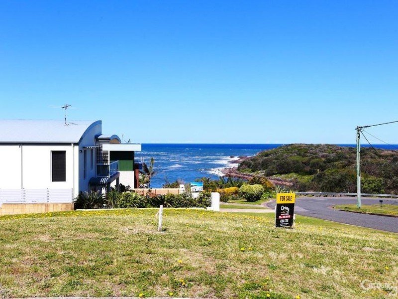 2 The Mainsail, Boat Harbour, NSW 2316