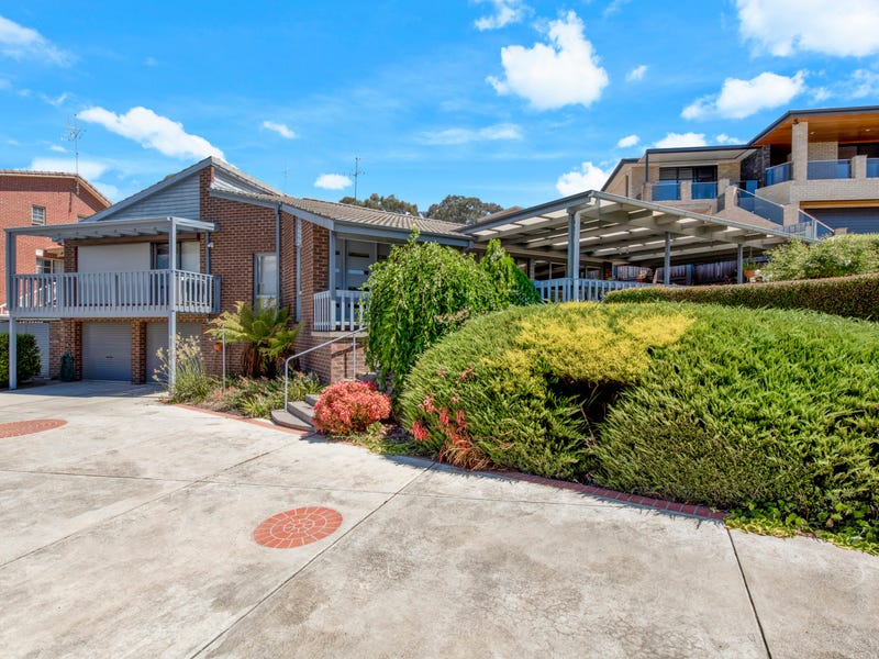 10 Rowley Place, Crestwood, NSW 2620