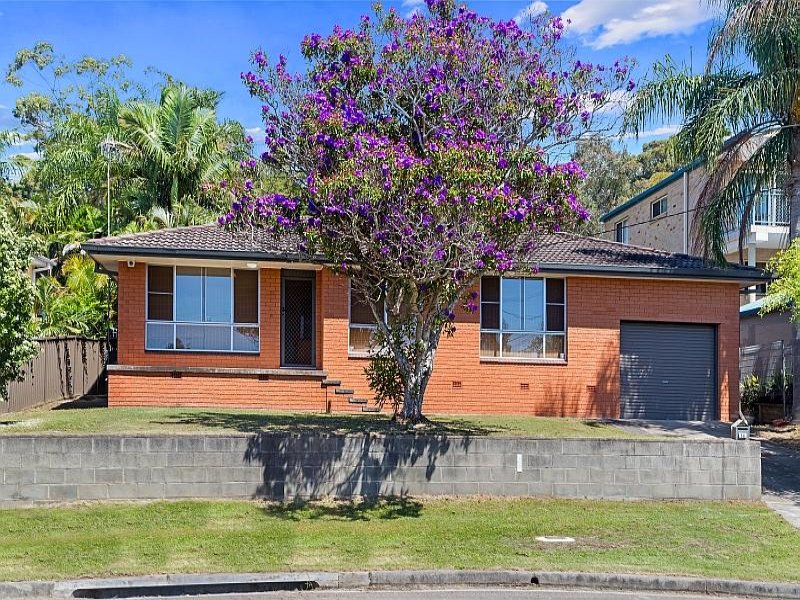 14 Henry Parkes Drive, Berkeley Vale, NSW 2261