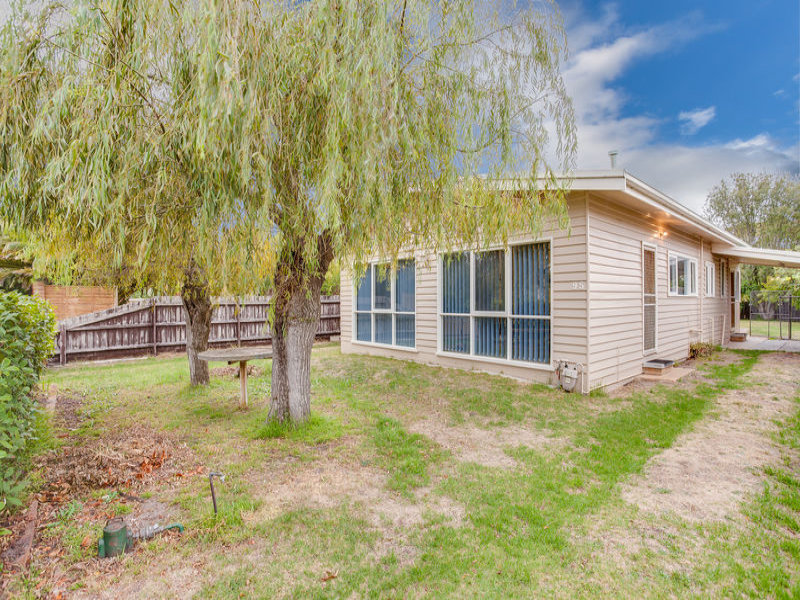 95 Russell Street, Tootgarook, Vic 3941 Property Details