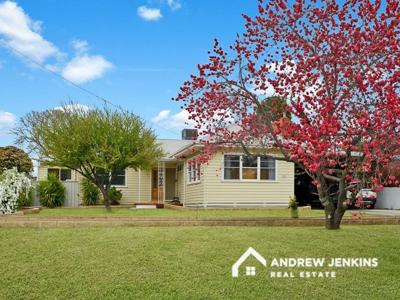 49 Collie St, Barooga, NSW 3644 Property Details