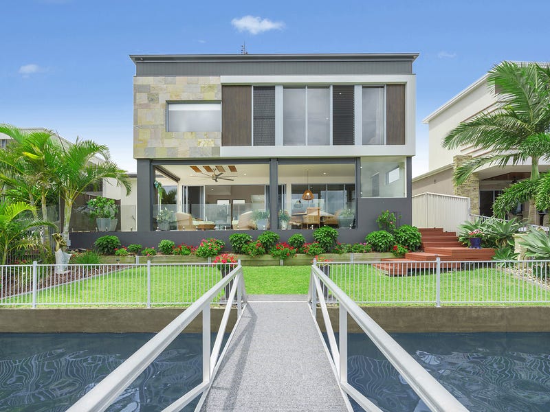 48 The Passage, Pelican Waters, QLD 4551