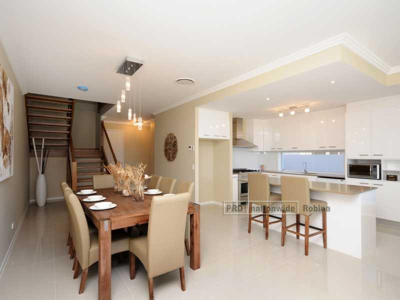 9 Barracuda Court, Palm Beach, QLD 4221