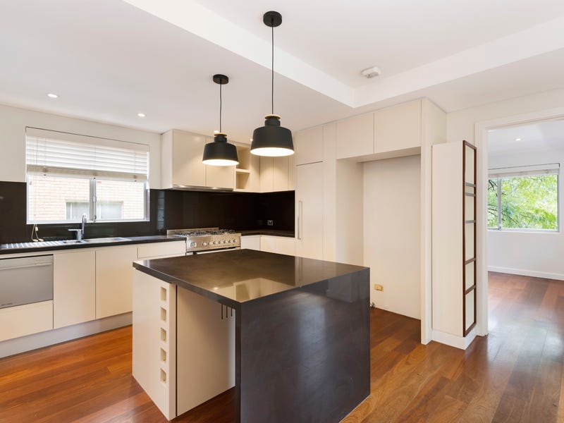 2/1 Hendy Avenue, Coogee, NSW 2034